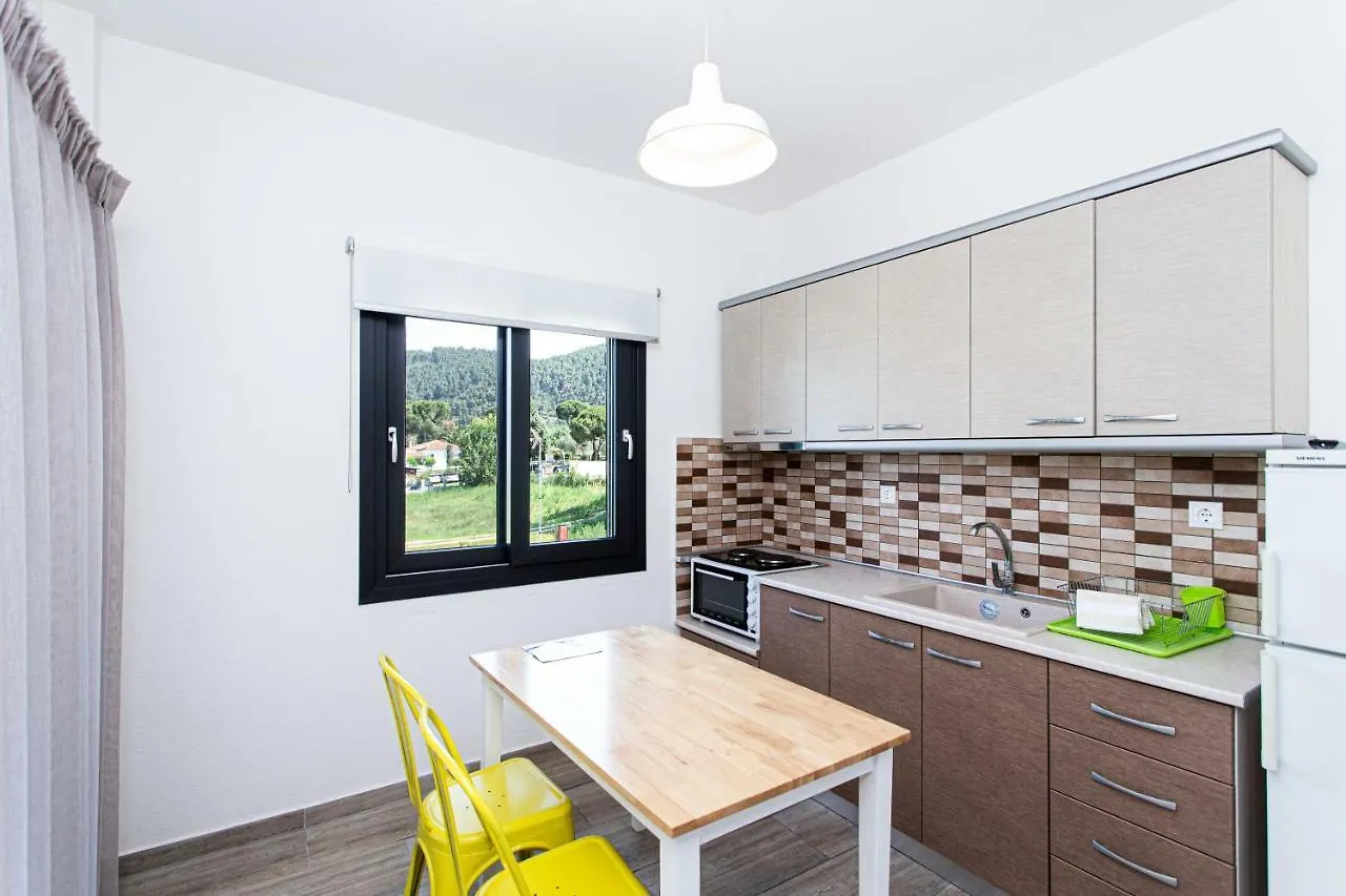 Kokkinos Aparthotel Vourvourou