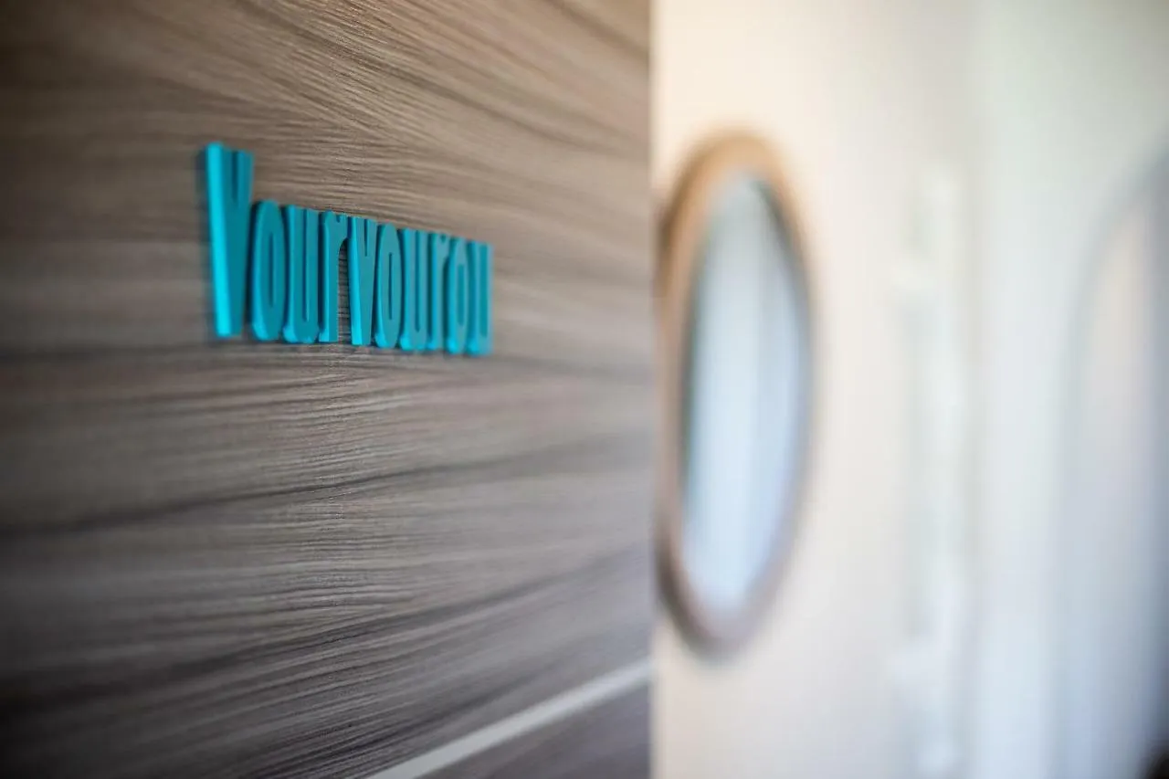 Kokkinos Aparthotel Vourvourou