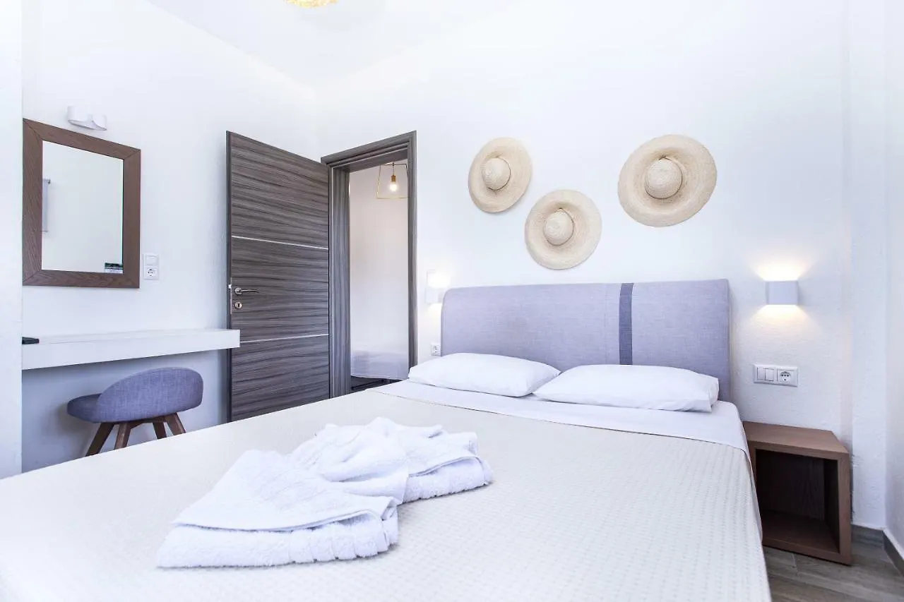 Kokkinos Aparthotel Vourvourou